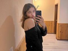 JennyOsmun - blond female with  big tits webcam at xLoveCam