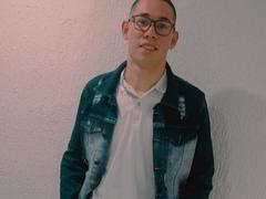 Jeremii from xLoveCam