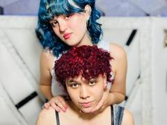 JessAndJade from xLoveCam
