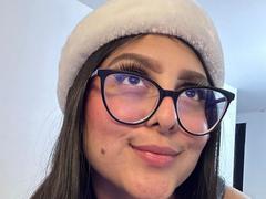 JessiCornera - female with black hair webcam at xLoveCam