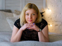 JessicaBright - blond female with  small tits webcam at ImLive