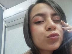 JessyLenon - female with brown hair and  big tits webcam at LiveJasmin