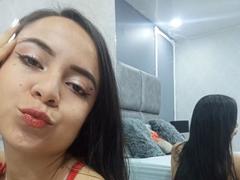 JessyLenon - female with brown hair and  big tits webcam at LiveJasmin