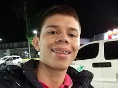 JhoanVelezX from xLoveCam