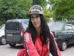 JillianPattie - female with black hair webcam at xLoveCam