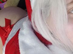 JoannLowe - blond female with  big tits webcam at xLoveCam