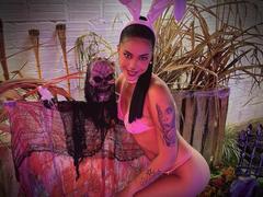 JoannaColtrane - female with black hair and  big tits webcam at LiveJasmin