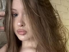 JoelleCanal - female webcam at xLoveCam