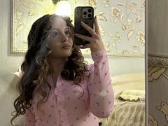JoelleCanal - female webcam at xLoveCam