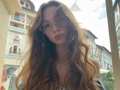 JoetteChristianson - female with red hair and  big tits webcam at xLoveCam