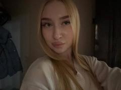 JoetteShigeta - blond female webcam at xLoveCam