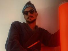 JohnPaname from xLoveCam