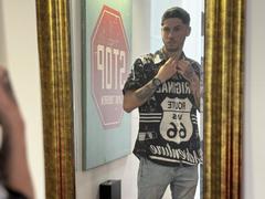 JonahShaw - male webcam at LiveJasmin