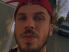JonahShaw from LiveJasmin