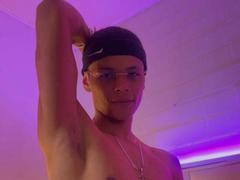 JordanKing - male webcam at xLoveCam