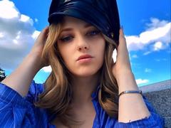 JoseFairy - female webcam at xLoveCam