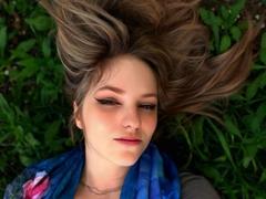 JoseFairy - female webcam at xLoveCam