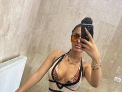 JosieAngel - female with brown hair and  big tits webcam at xLoveCam