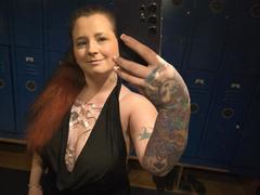 JoyDiamond-hot - female with brown hair webcam at xLoveCam