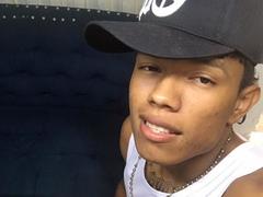 JuanmHata - male webcam at xLoveCam