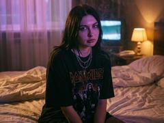 JudyGoyal - female with black hair webcam at xLoveCam