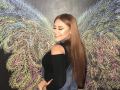 JujuBr-hot - female with red hair webcam at xLoveCam