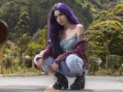JuliaJobs - female with brown hair and  small tits webcam at xLoveCam