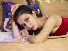 JuliaJobs - female with brown hair and  small tits webcam at xLoveCam