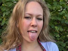 JuliaMey-hot - blond female webcam at xLoveCam