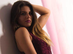 JuliaOfBomb - female with brown hair and  big tits webcam at xLoveCam