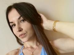JuliaSexxx-hot - female with brown hair webcam at xLoveCam