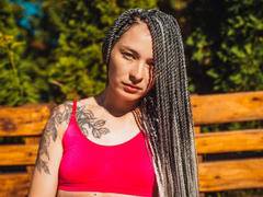 JulianaJohnson - female with black hair webcam at LiveJasmin