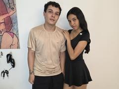 JulianaAndRoberto - couple webcam at LiveJasmin
