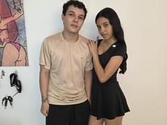 JulianaAndRoberto - couple webcam at LiveJasmin
