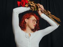 JulianaSaenz - shemale with red hair and  small tits webcam at xLoveCam