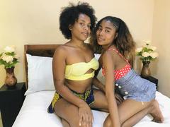JulianaSilvie - female webcam at xLoveCam
