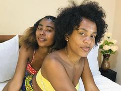 JulianaSilvie - female webcam at xLoveCam