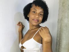JulianahMagik - female webcam at xLoveCam