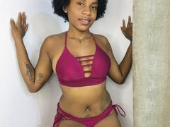 JulianahMagik - female webcam at xLoveCam