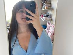 JulieTease - female with brown hair and  small tits webcam at xLoveCam