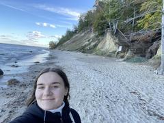 JulieTease - female with brown hair and  small tits webcam at xLoveCam