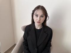 JulieVamp from xLoveCam