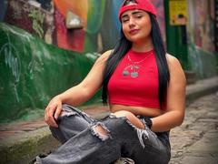 JulietaDupont - female with black hair and  big tits webcam at xLoveCam
