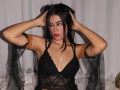 JulietaGarcia - female with black hair and  small tits webcam at xLoveCam