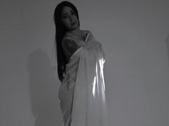 JuliethCruz - female with black hair webcam at LiveJasmin