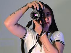 JuliethCruz - female with black hair webcam at LiveJasmin