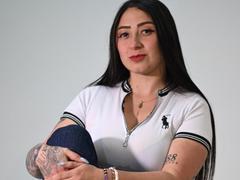 JuliethCruz - female with black hair webcam at LiveJasmin