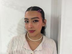 JulietaMarquez - female with black hair webcam at LiveJasmin