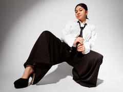 JuliettaHott - female with black hair and  big tits webcam at xLoveCam