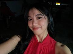 JulissaBlockmon - female with black hair webcam at xLoveCam